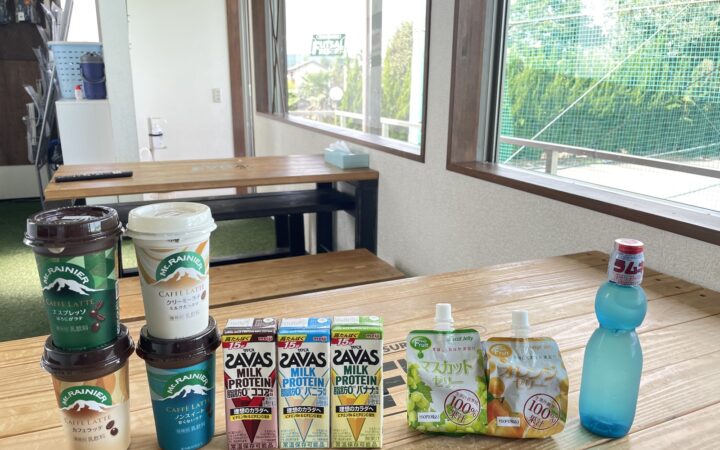 2階にカフェスペースあります！